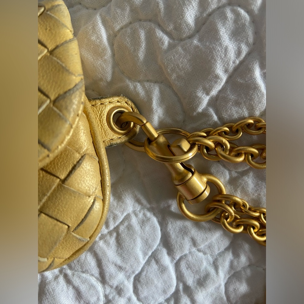 Bottega Veneta Gold Gilt Change Purse - Picture 9 of 16